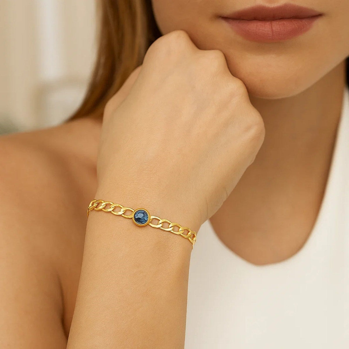 Fine 10k & 14k Gold Bracelets