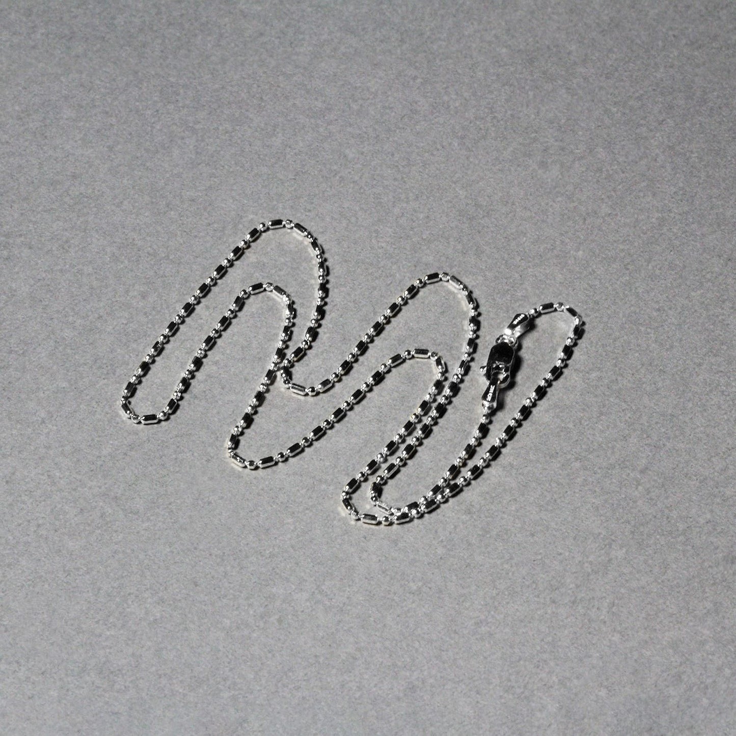 14k White Gold Diamond-Cut Alternating Bead Chain (1.10 mm)