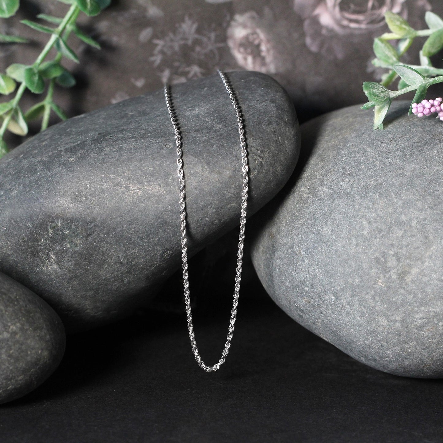 10K White Gold Solid Diamond Cut Rope Chain Necklace (1.40 mm)