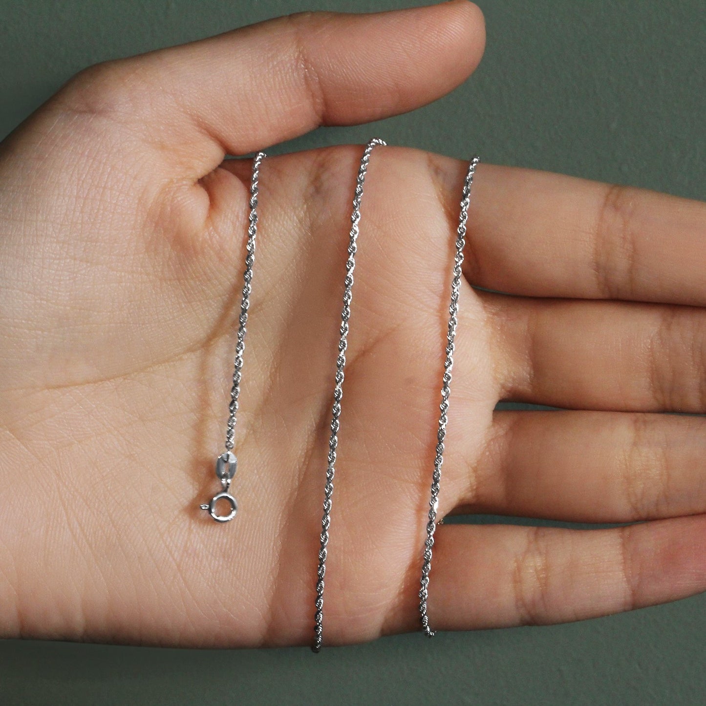 10K White Gold Solid Diamond Cut Rope Chain Necklace (1.40 mm)