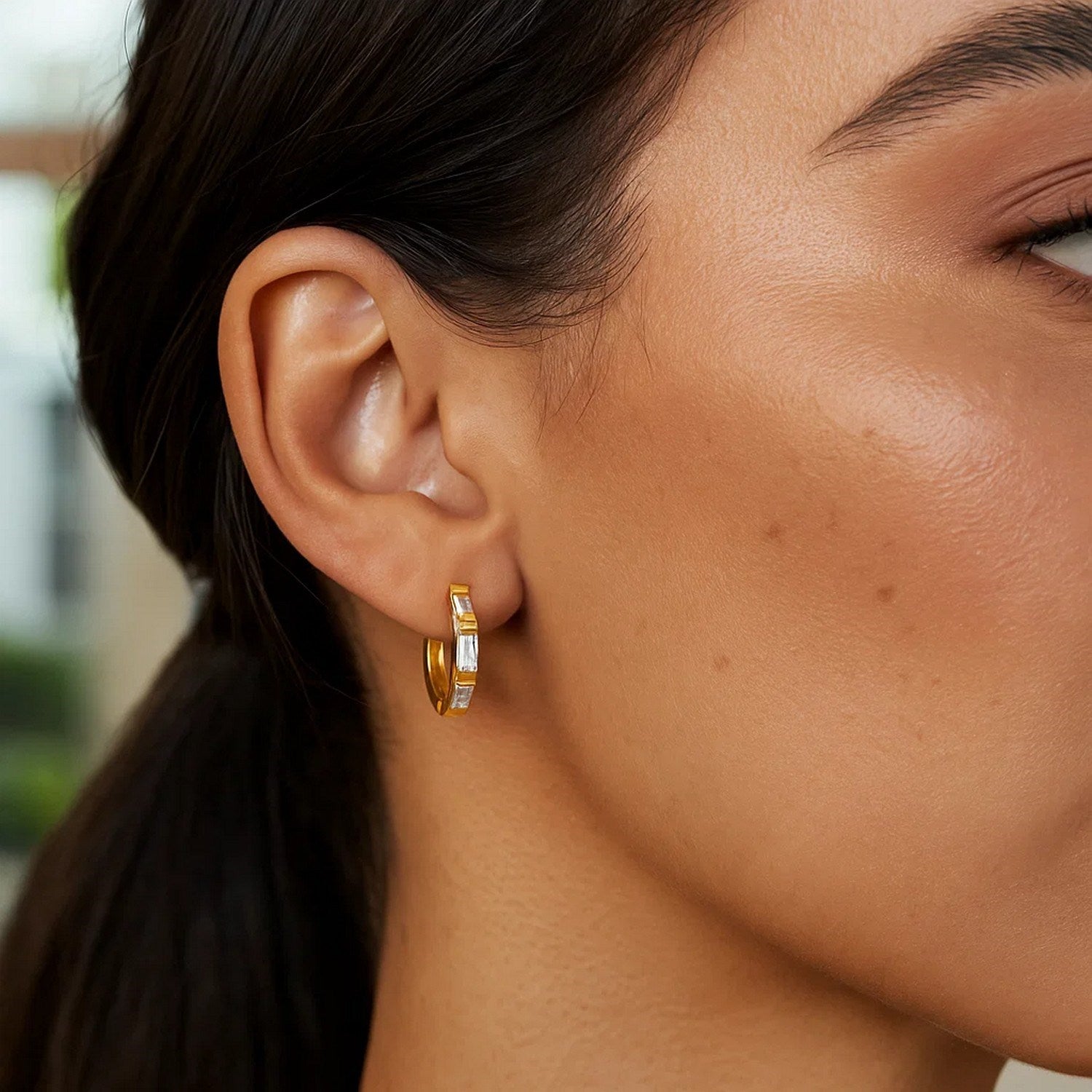 14k Yellow Gold Petite Octagonal Hoop Earrings