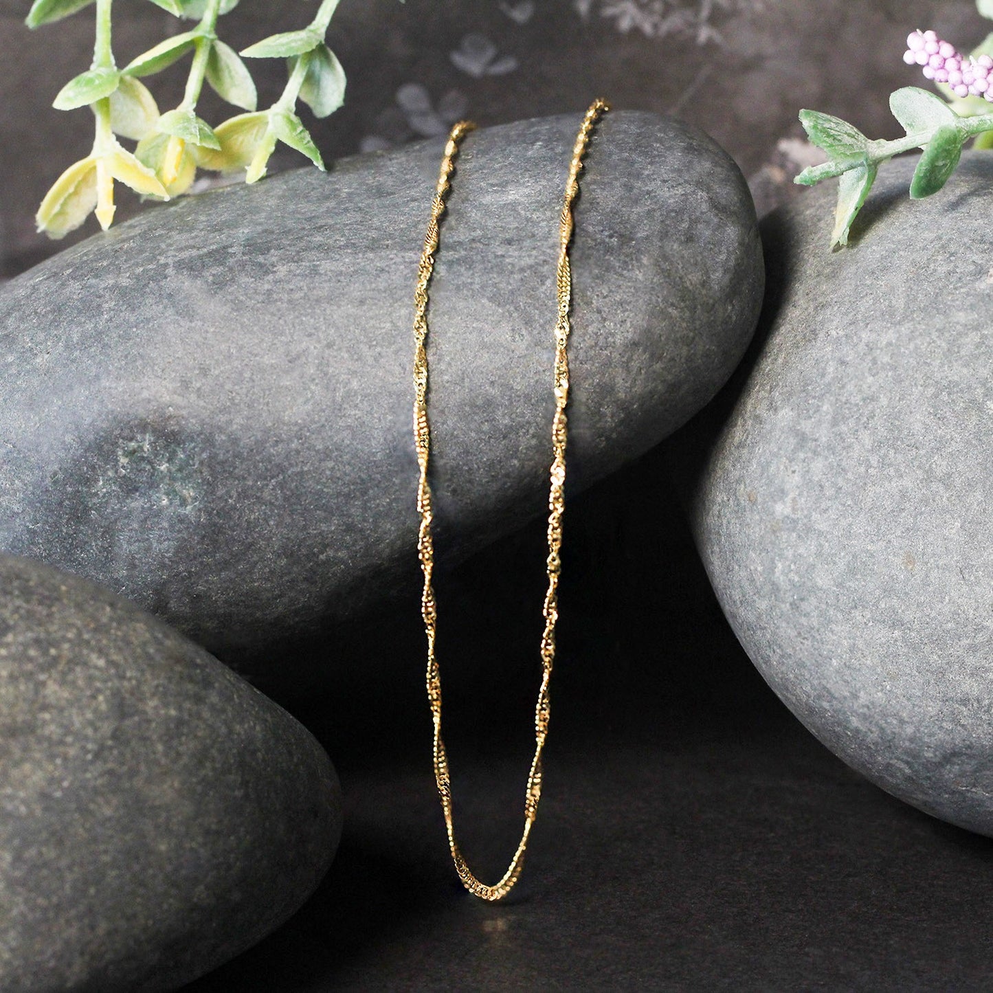 10K Yellow Gold Singapore Chain Necklace (1.50 mm)