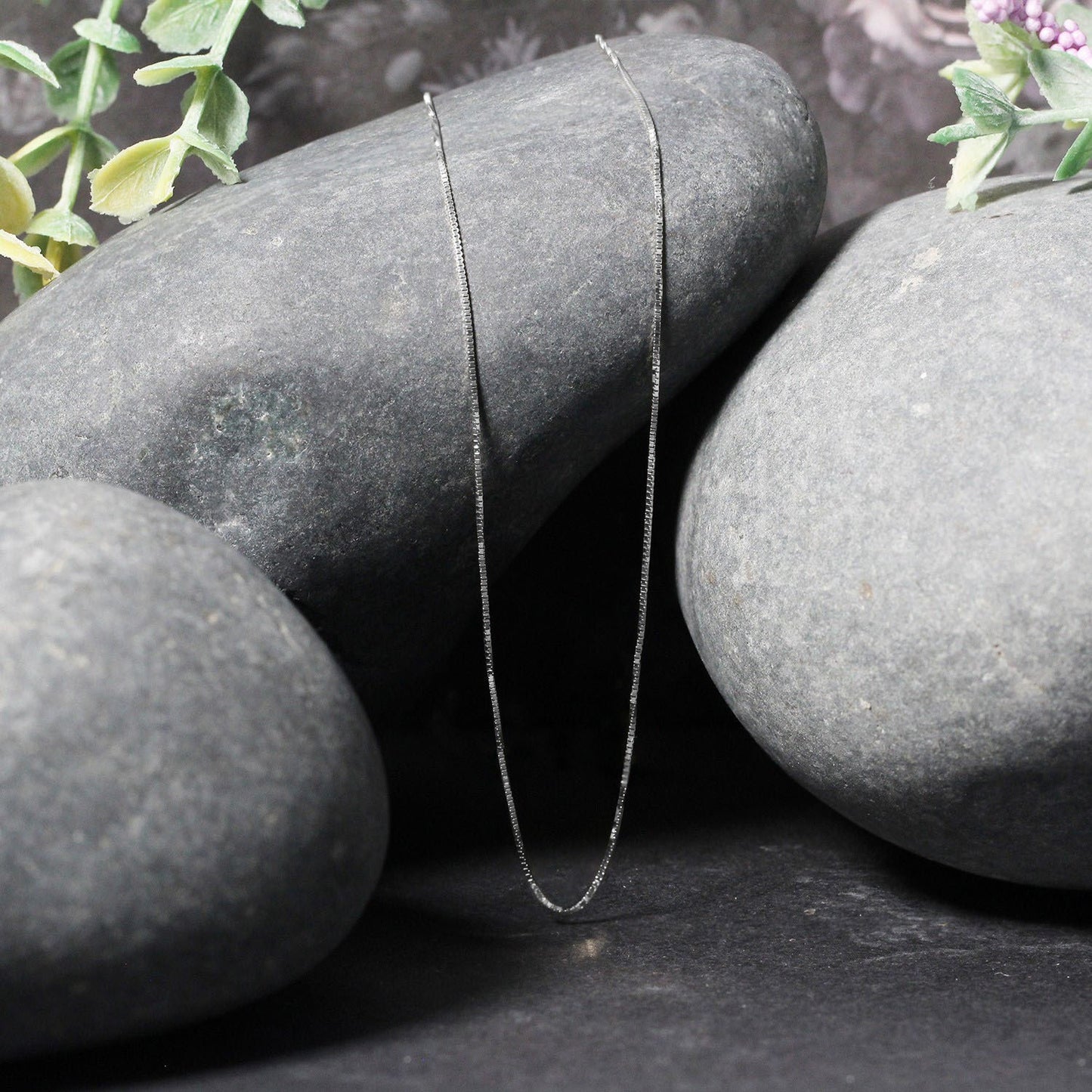 14k White Gold Classic Box Chain (0.60 mm)