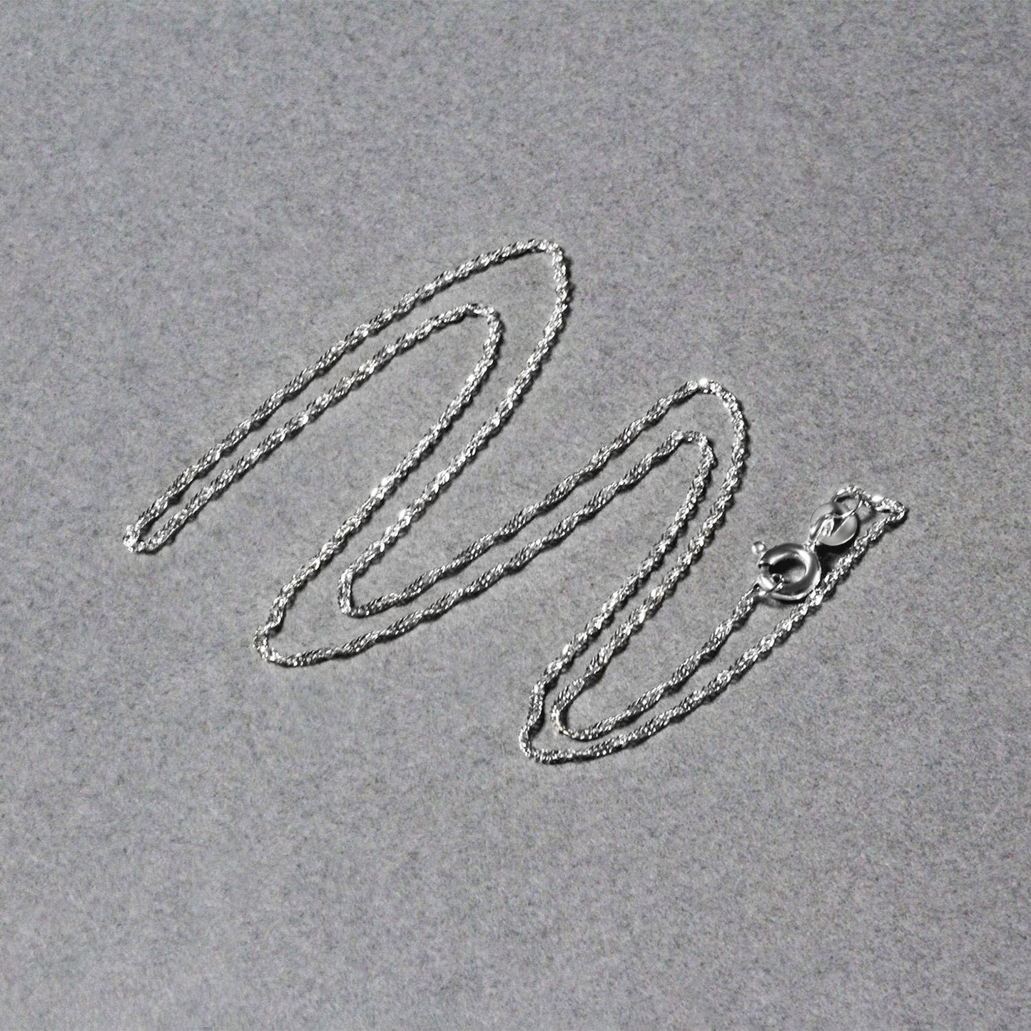14K White Gold Singapore Chain Necklace (1.10 mm)