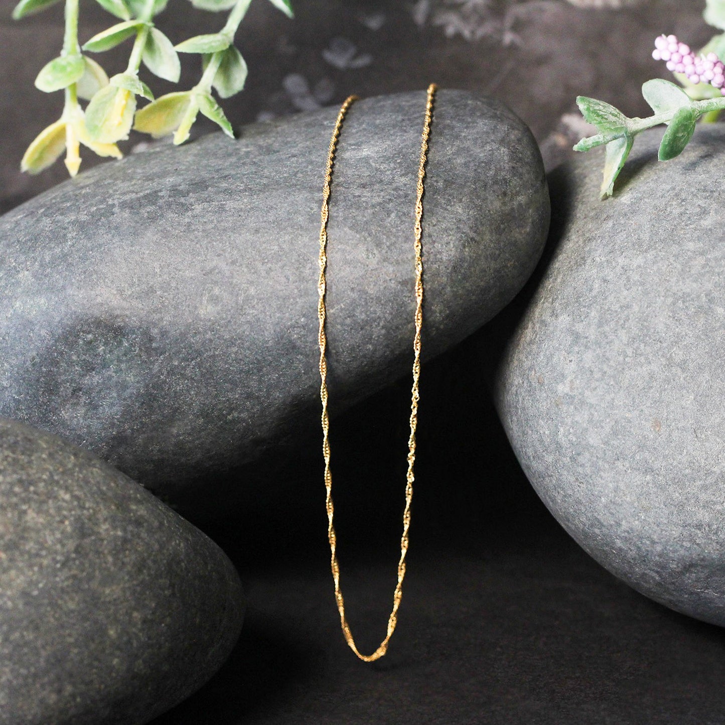 14K Yellow Gold Singapore Chain Necklace (0.81 mm)