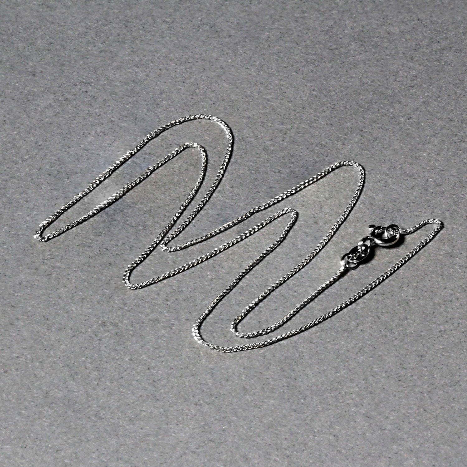 14K White Gold Diamond Cut Round Wheat Chain – 0.60mm, Solid Gold