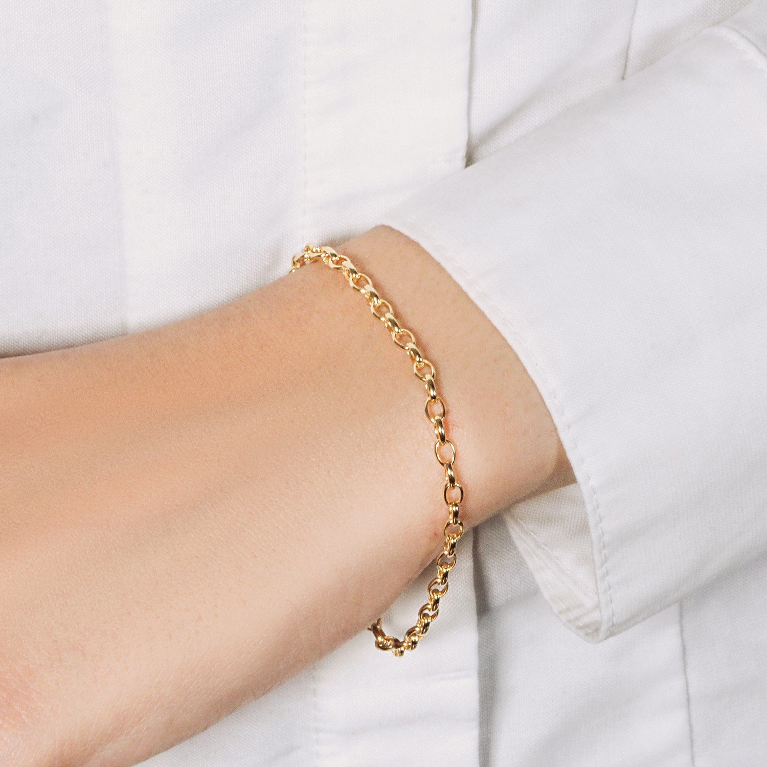 14K Yellow Gold Oval Rolo Bracelet (3.20mm)