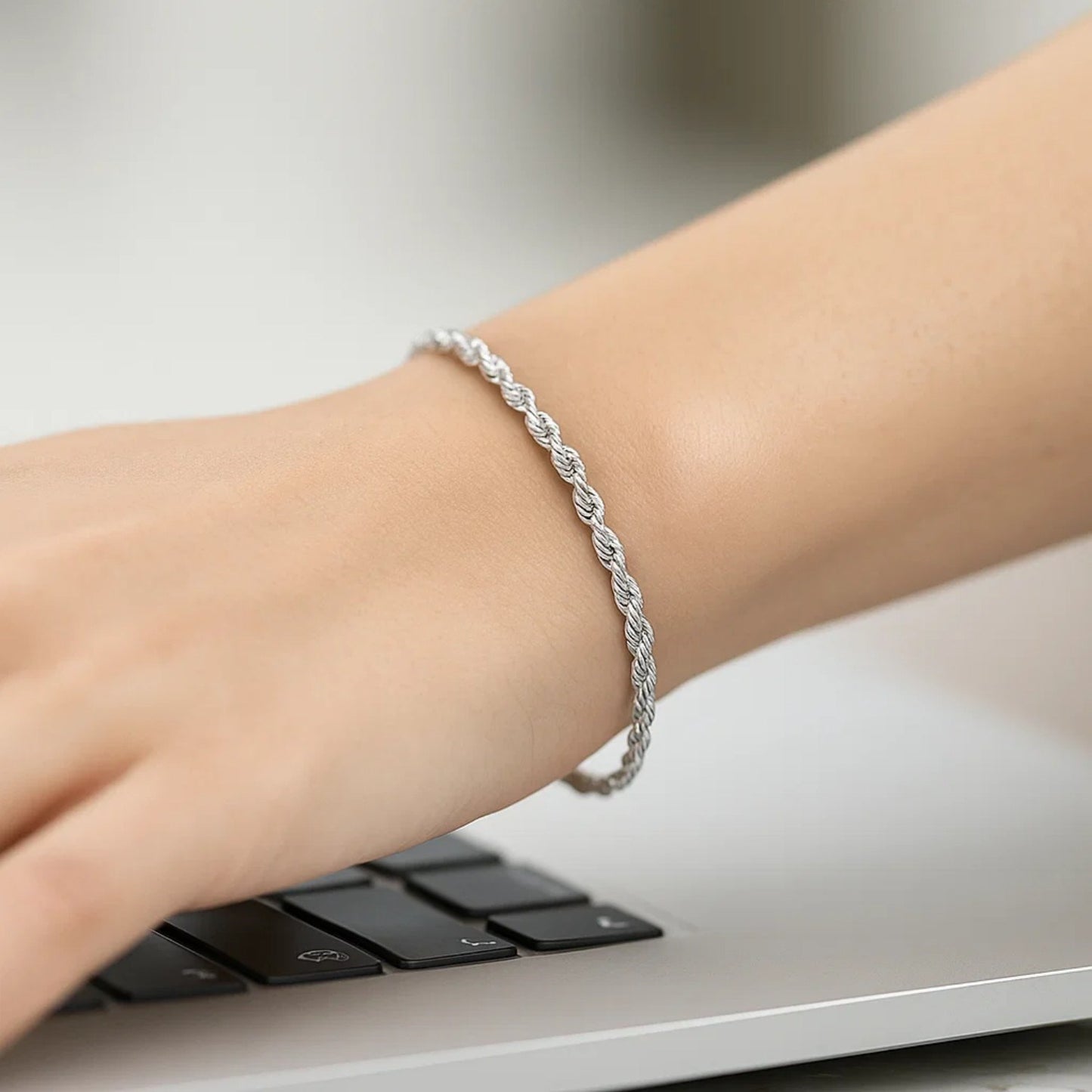 14K White Gold Solid Diamond Cut Rope Bracelet (2.00mm)