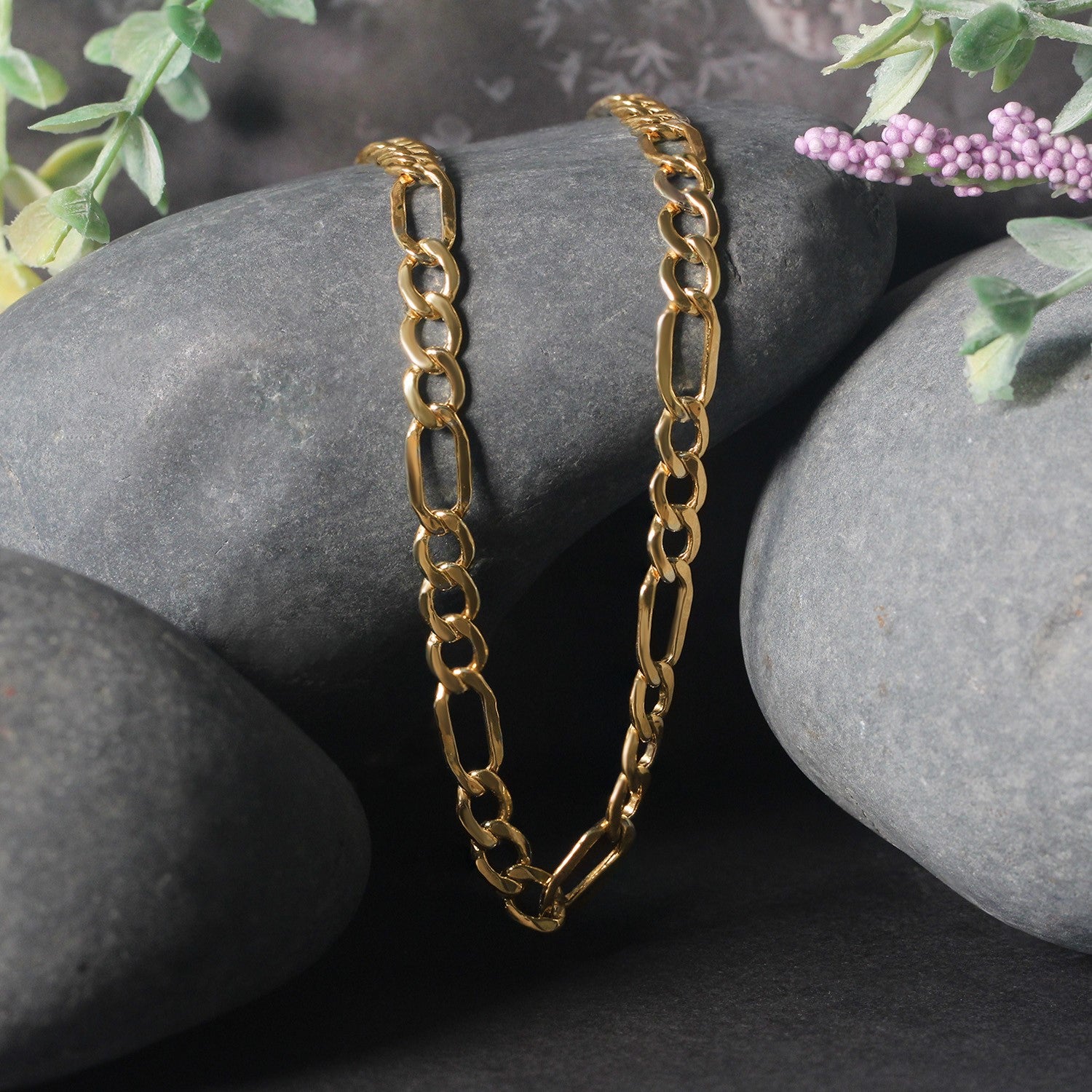 10K Yellow Gold Lite Figaro Chain – 5.60mm, Solid Gold
