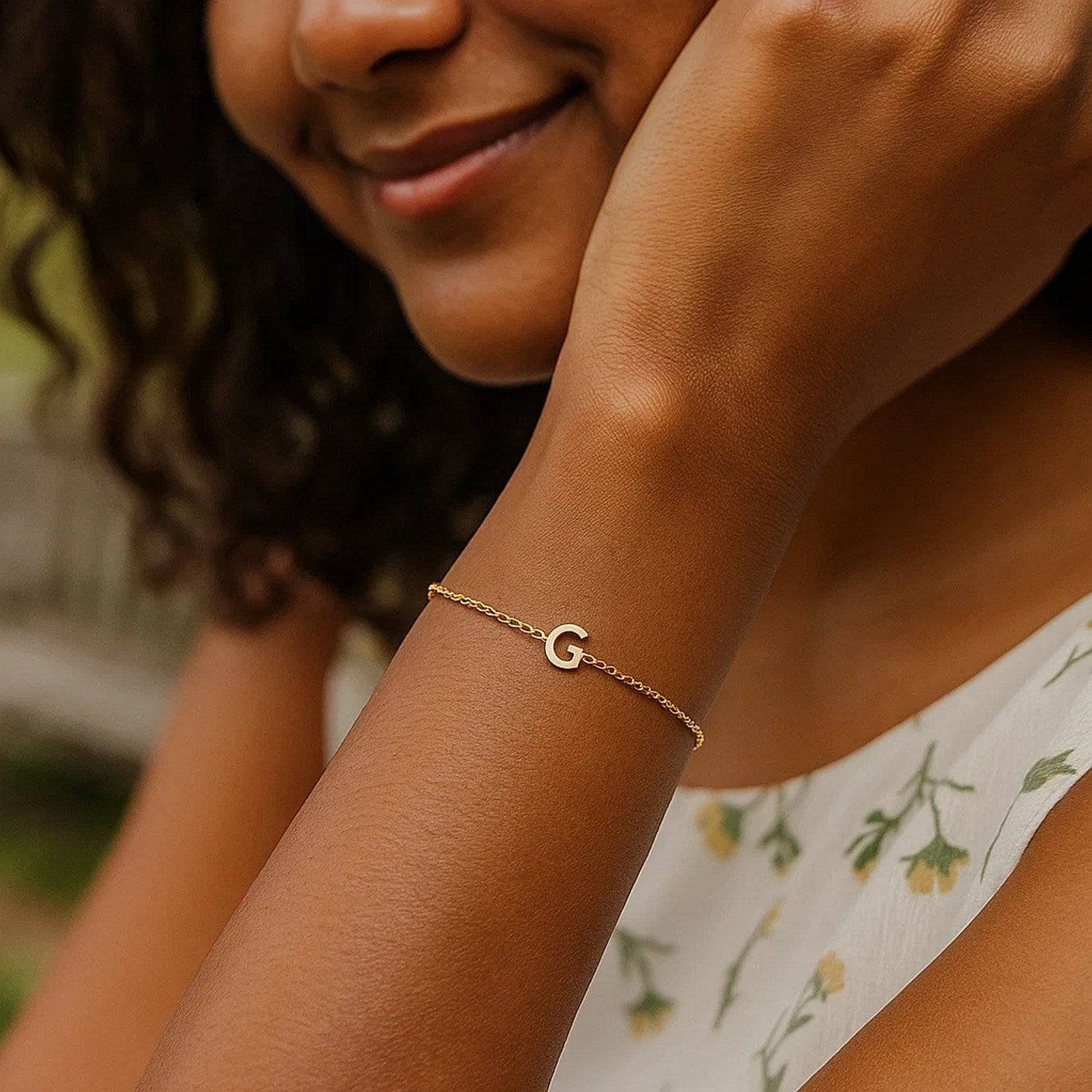 14K Yellow Gold Women's Mini Initial G Bracelet – 7 Inches – 14K Gold