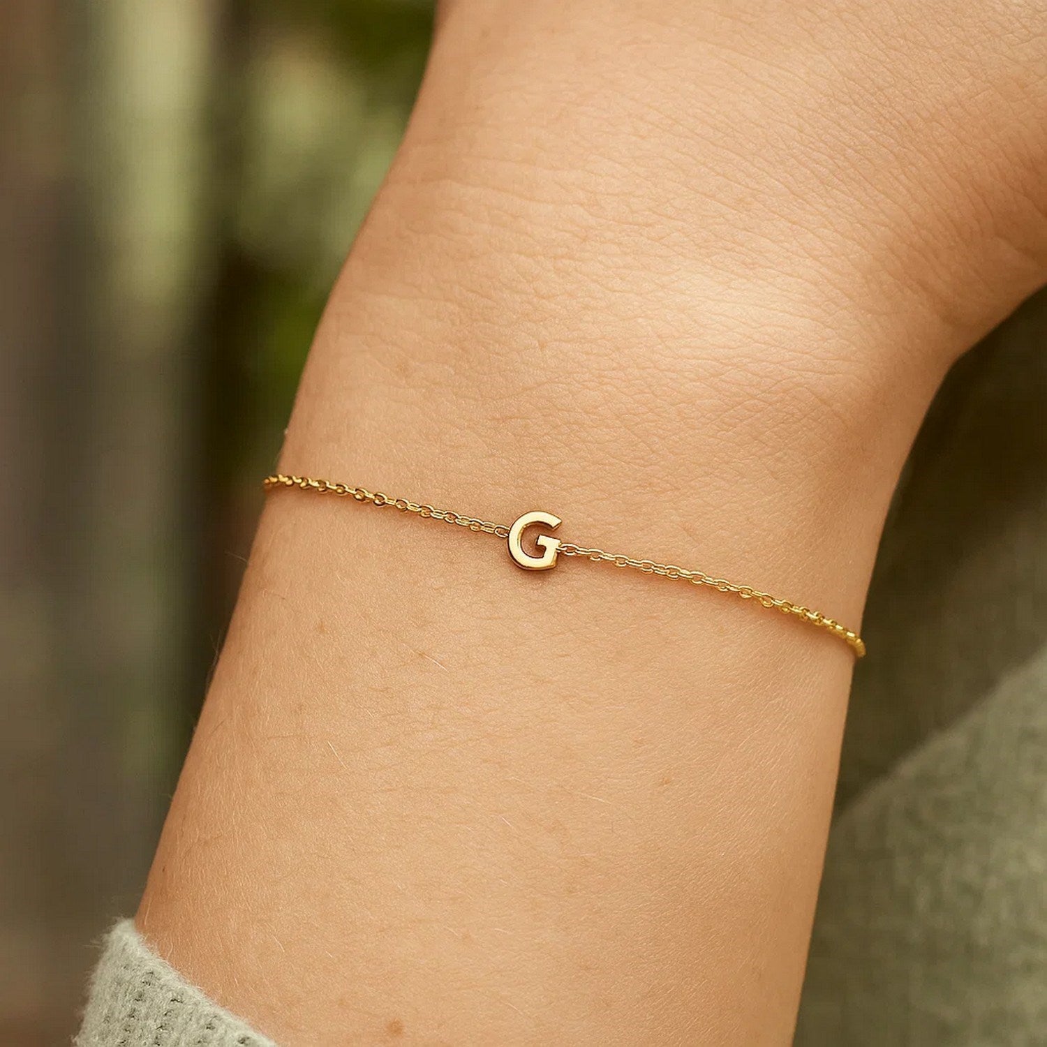 14K Yellow Gold Women's Mini Initial G Bracelet – 7 Inches – 14K Gold