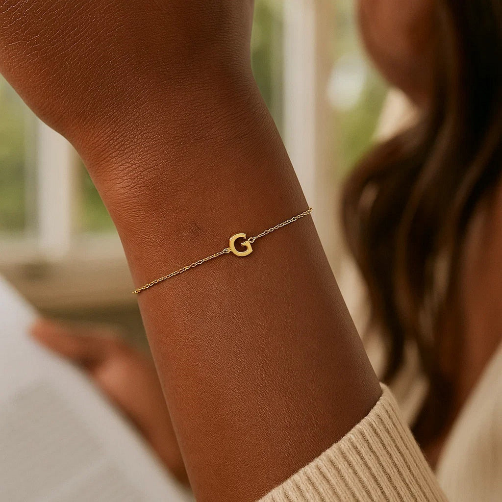 14K Yellow Gold Women's Mini Initial G Bracelet – 7 Inches – 14K Gold