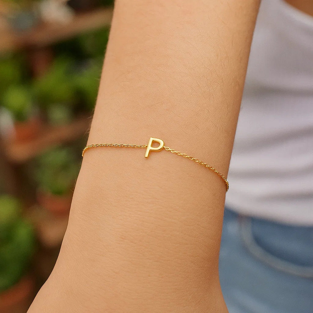 14K Yellow Gold Women's Mini Initial P Bracelet – 7 Inches – 14K Gold