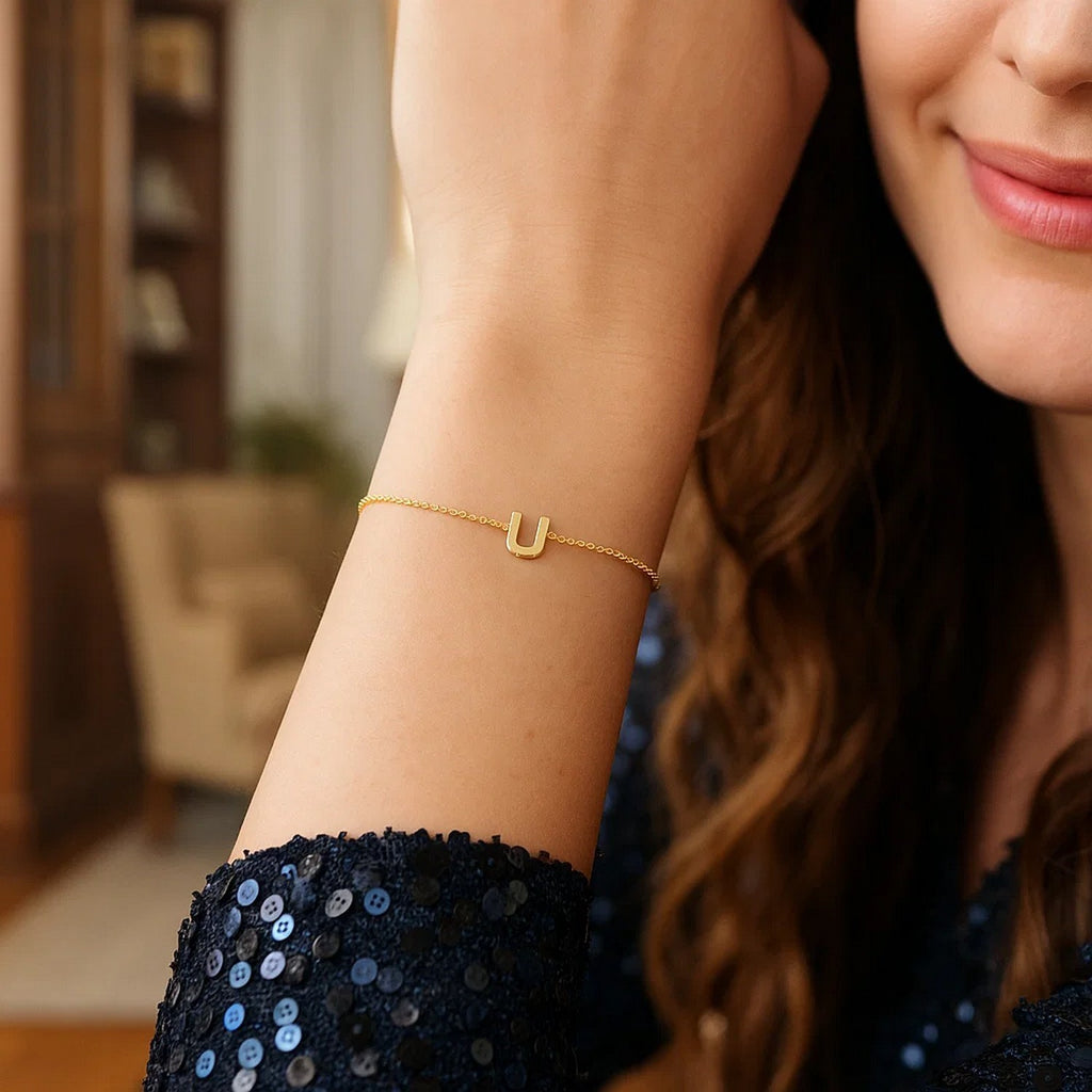 14K Yellow Gold Women's Mini Initial U Bracelet – 7 Inches – 14K Gold