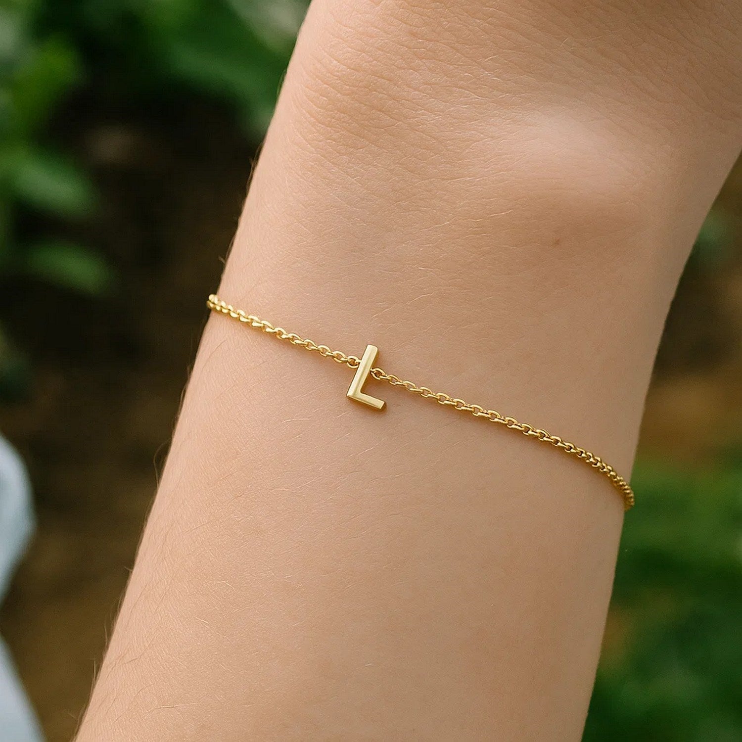 14K Yellow Gold Women's Mini Initial L Bracelet – 7 Inches – 14K Gold