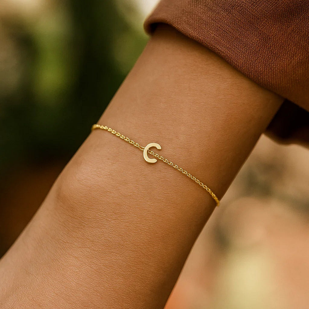 14K Yellow Gold Women's Mini Initial C Bracelet – 7 Inches – 14K Gold