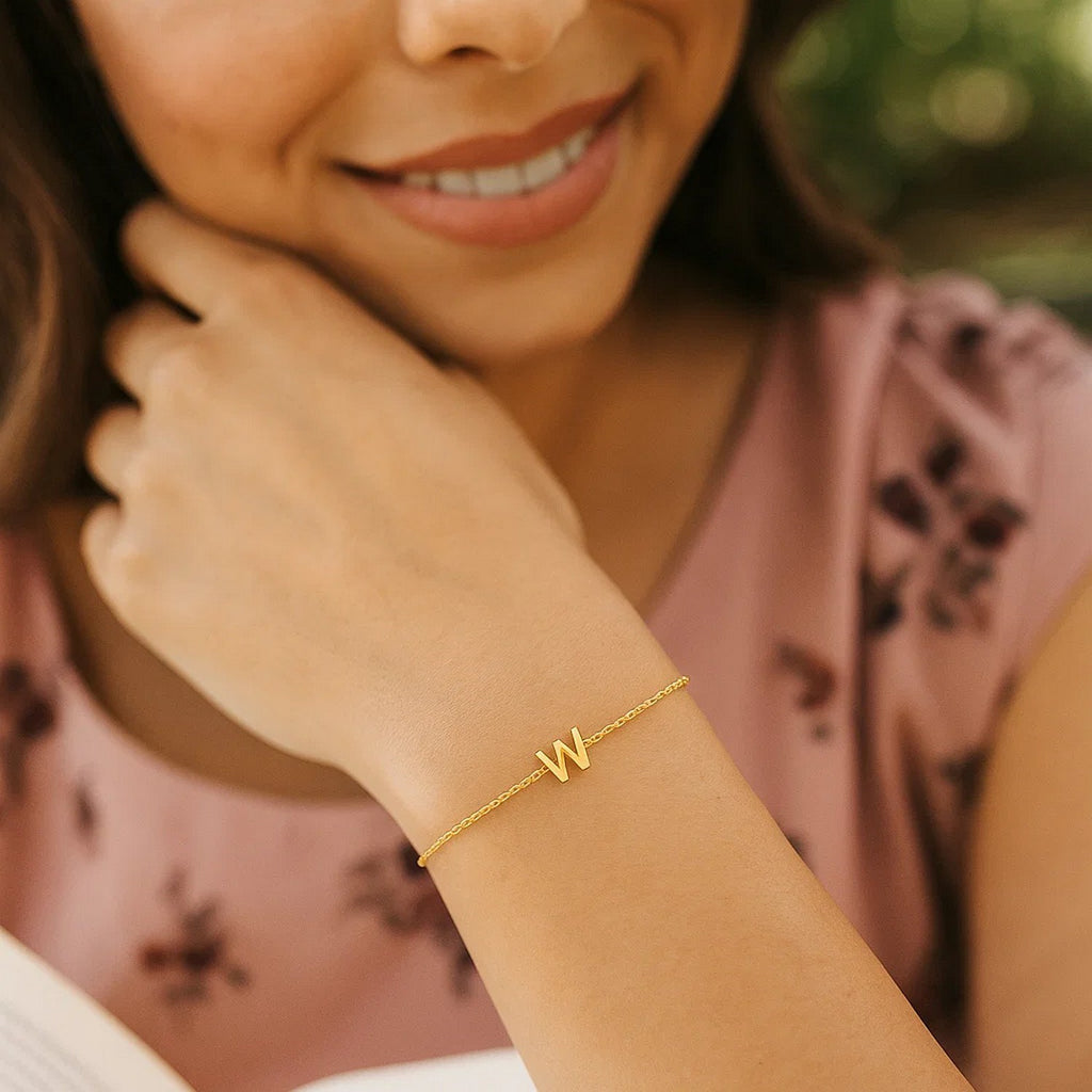 14K Yellow Gold Women's Mini Initial W Bracelet – 7 Inches – 14K Gold