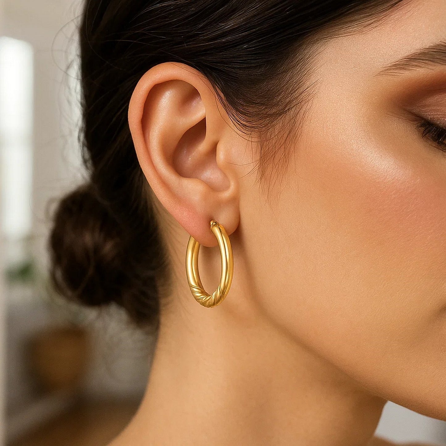 14K Yellow Gold Twisted Medium Hoop Earrings 4x31mm