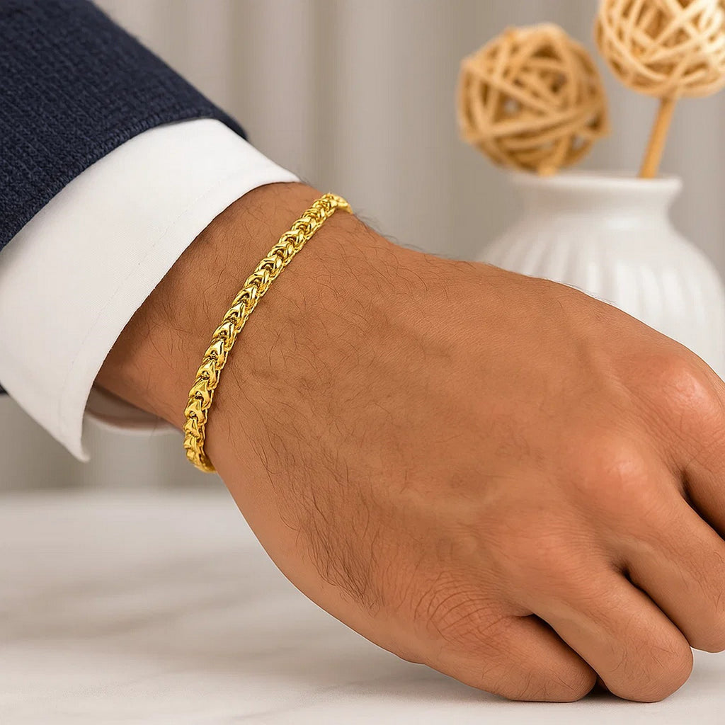 14K Yellow Gold Solid Diamond Cut Round Franco Bracelet (4.60mm)