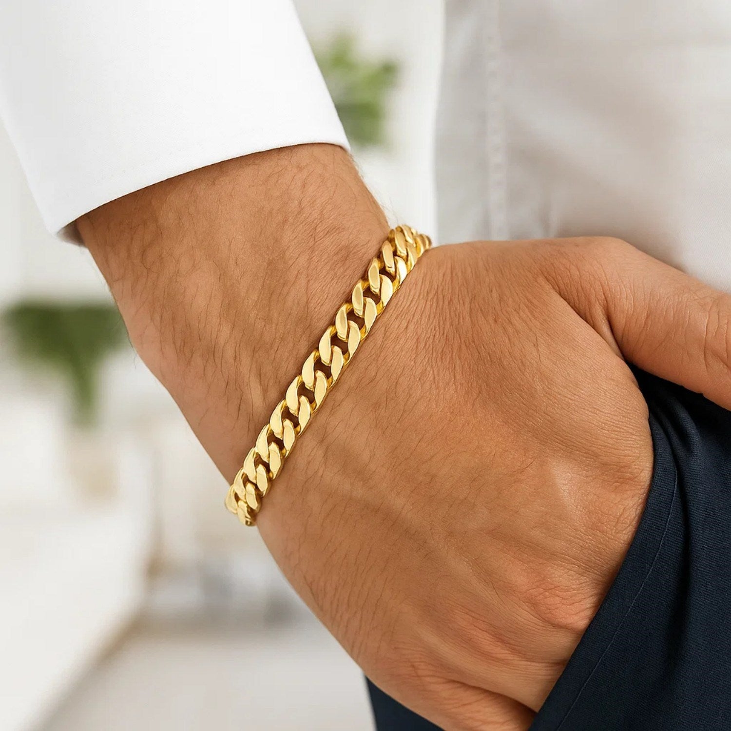 14k Yellow Gold Modern Lite Edge Bracelet — 8mm, High Polish