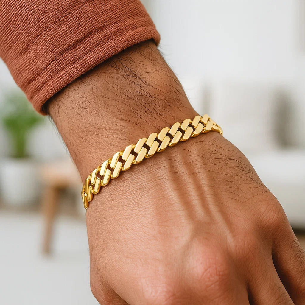 14k Yellow Gold Modern Lite Edge Bracelet — 8mm, High Polish