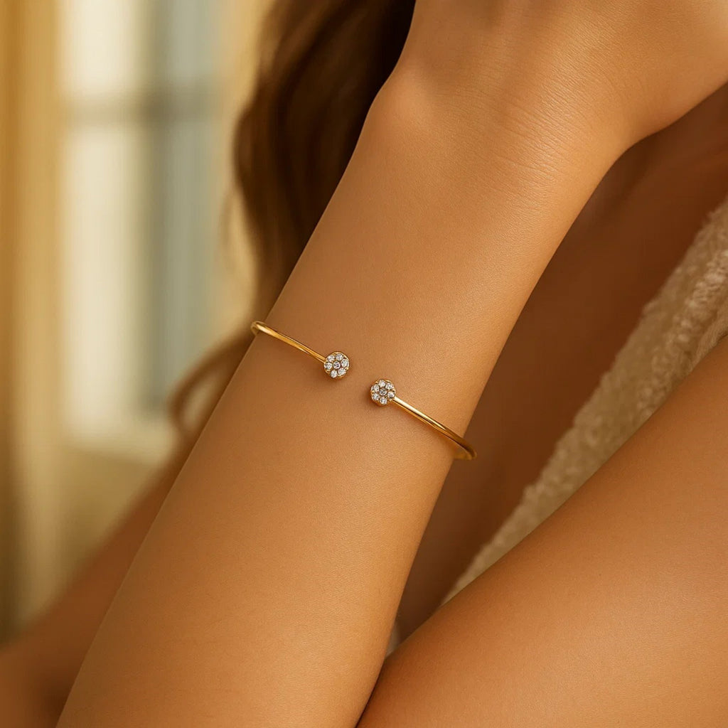 14K Yellow Gold Women's Diamond Cluster Bangle – 2.00mm – 14K Gold