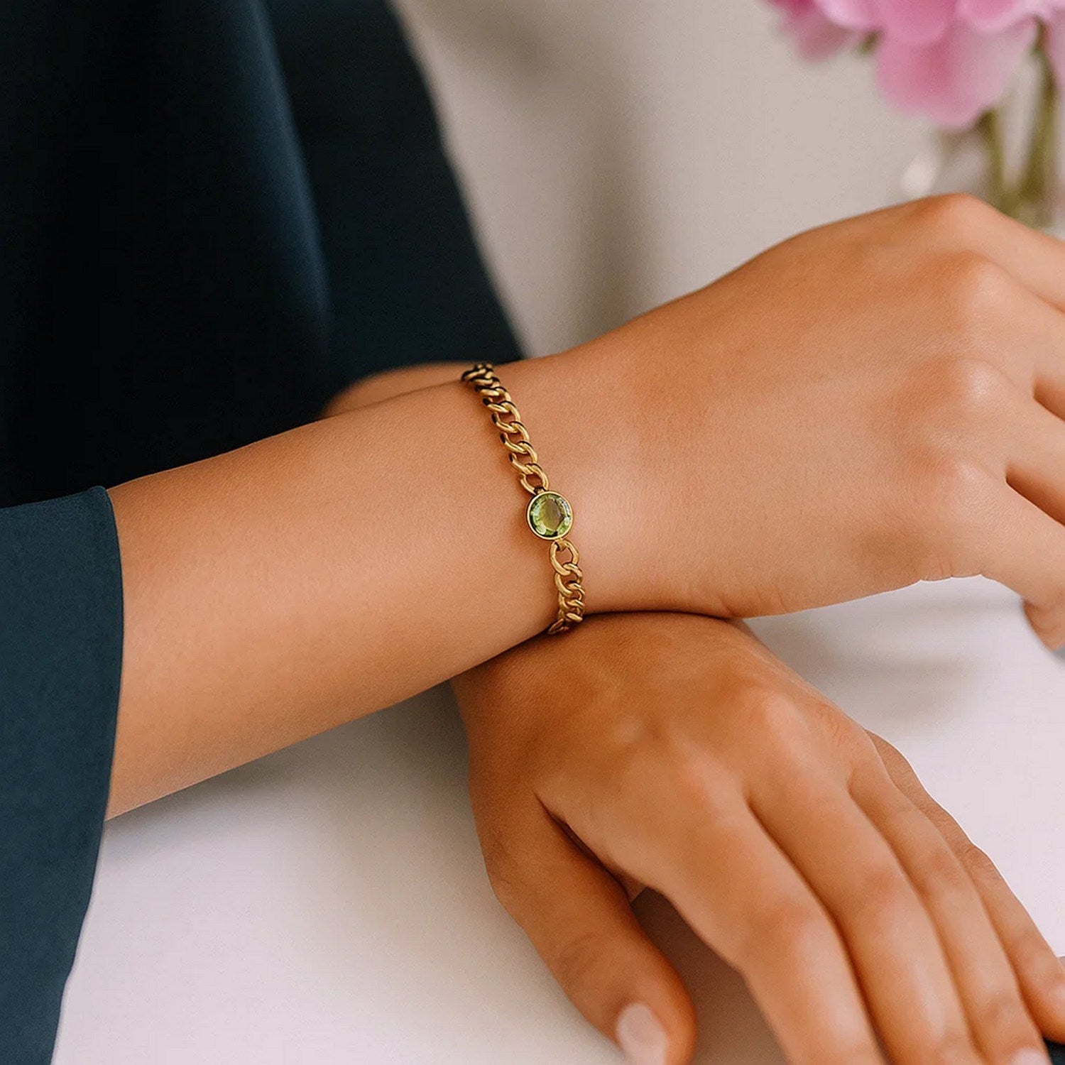 14K Yellow Gold Peridot Curb Chain Bracelet (3.60mm)