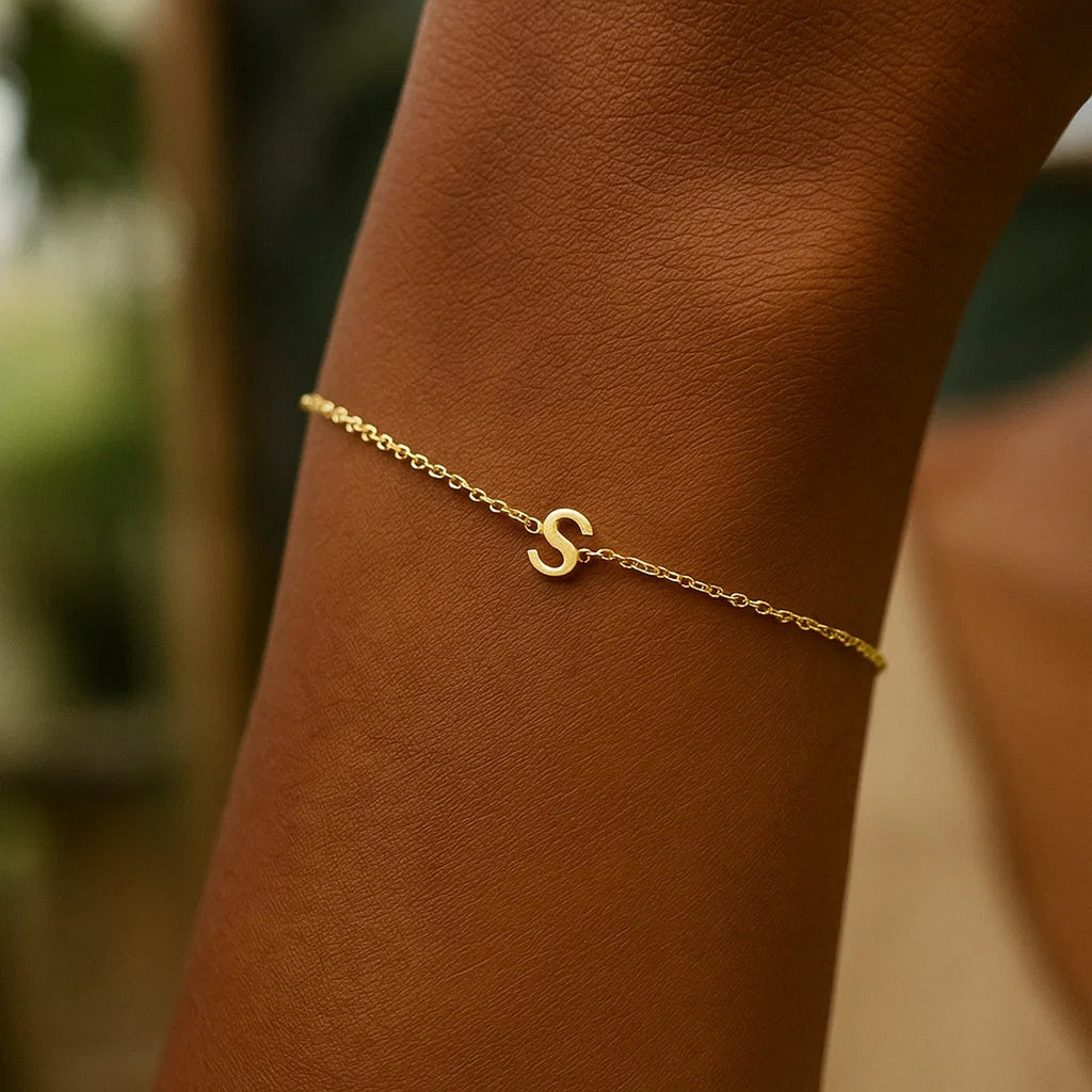 14K Yellow Gold Women's Mini Initial S Bracelet – 7 Inches – 14K Gold