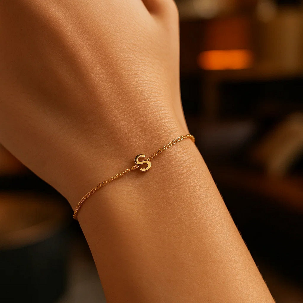 14K Yellow Gold Women's Mini Initial S Bracelet – 7 Inches – 14K Gold