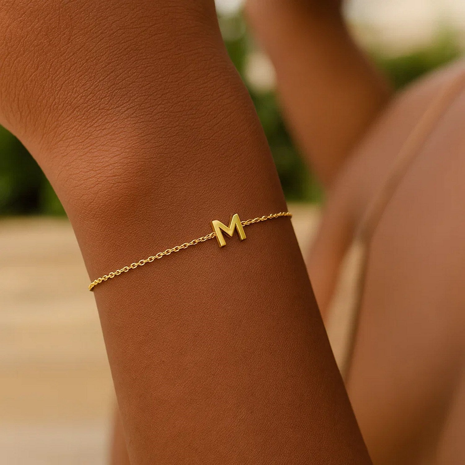 14K Yellow Gold Women's Mini Initial M Bracelet – 7 Inches – 14K Gold