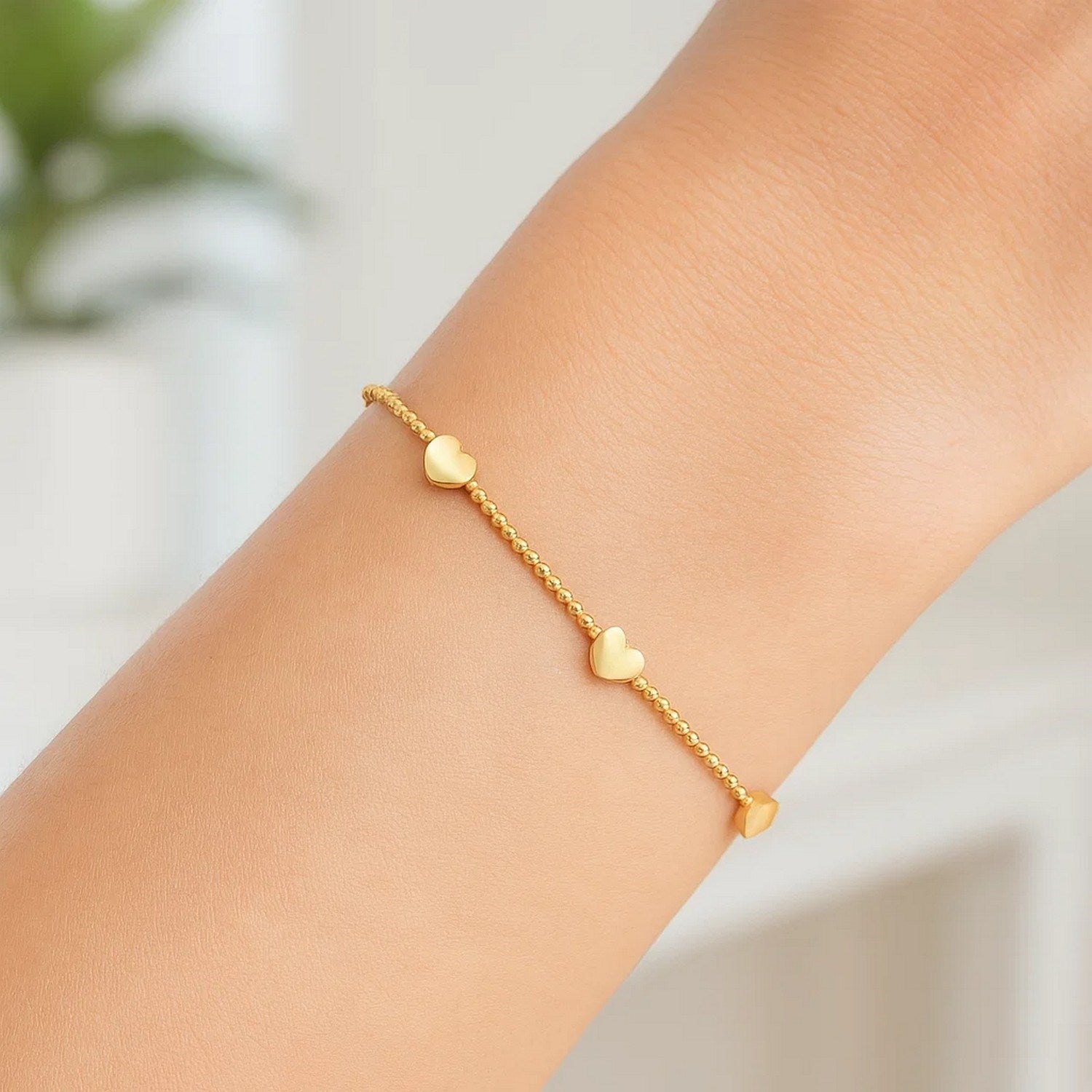 14K Yellow Gold Heart Station Beaded Bracelet 7"
