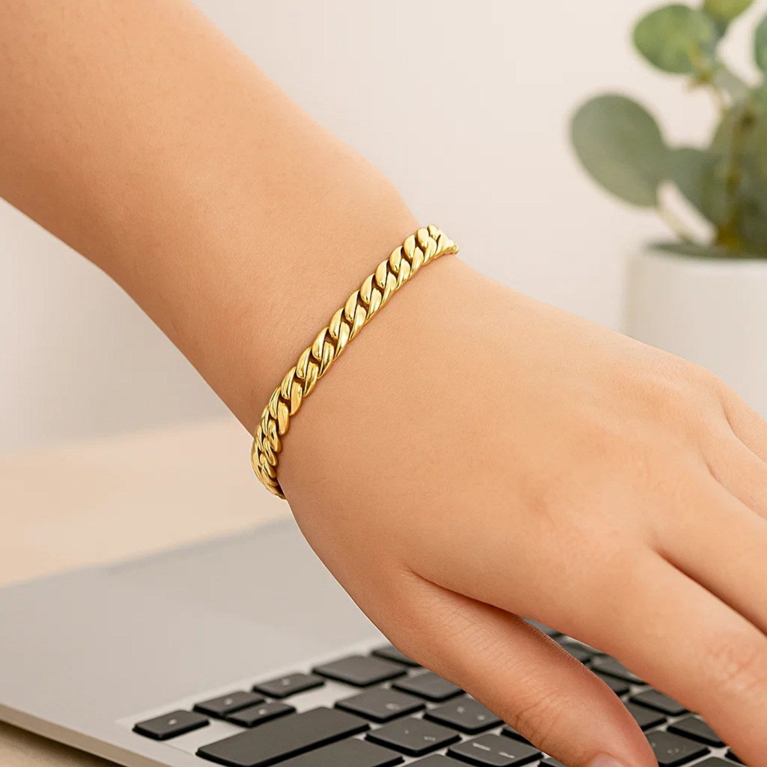 14K Yellow Gold Cuban Link Bracelet (5.90mm) – True Pure Gold