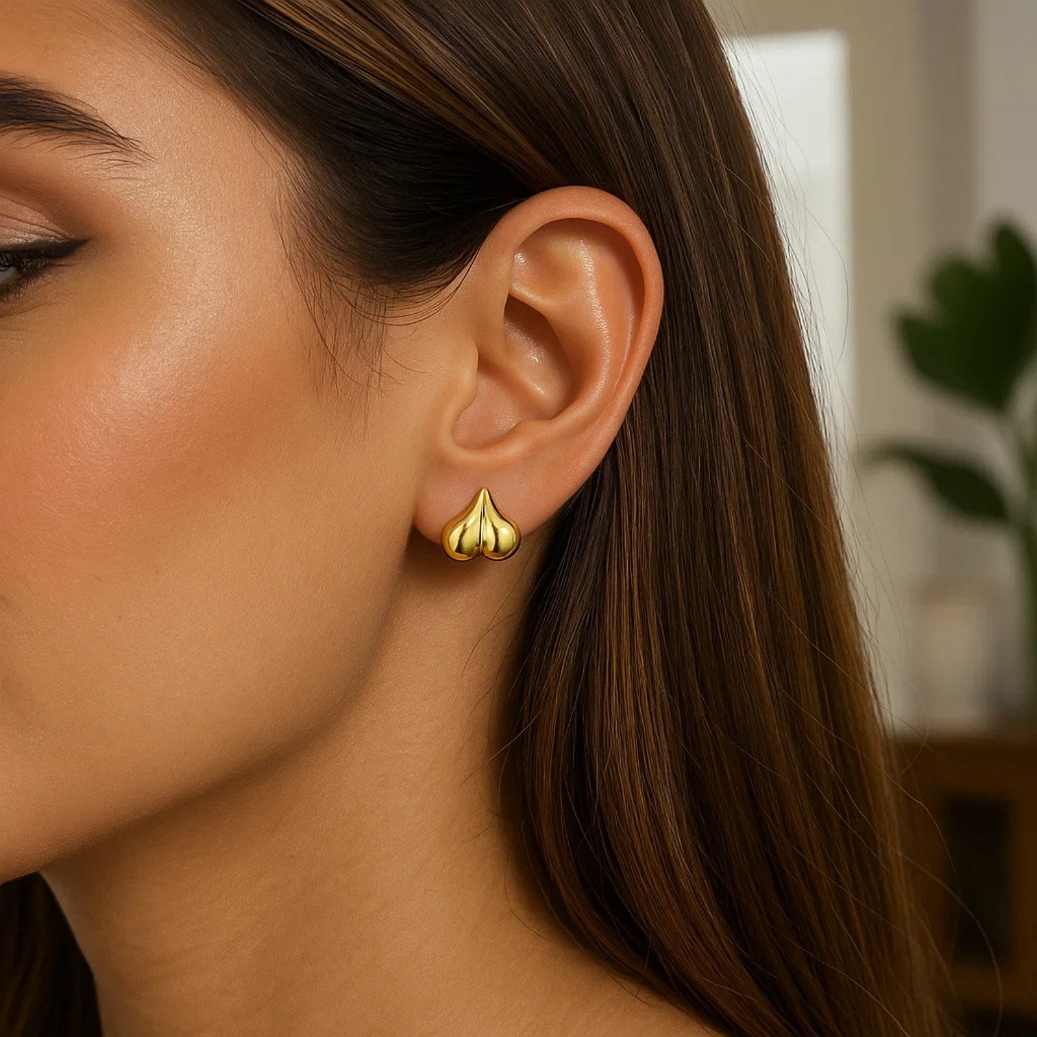 14K Yellow Gold Puffed Bubble Heart Stud Earrings