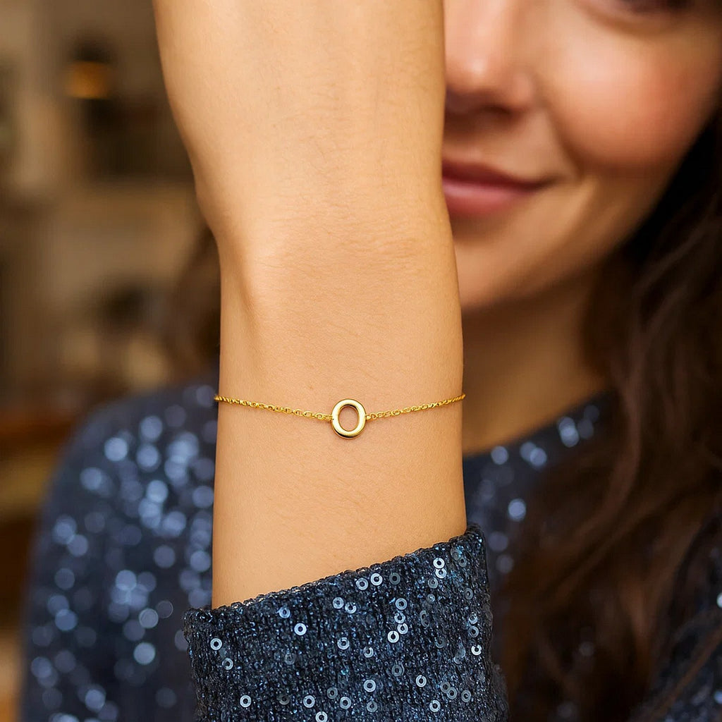 14K Yellow Gold Women's Mini Initial O Bracelet – 7 Inches – 14K Gold