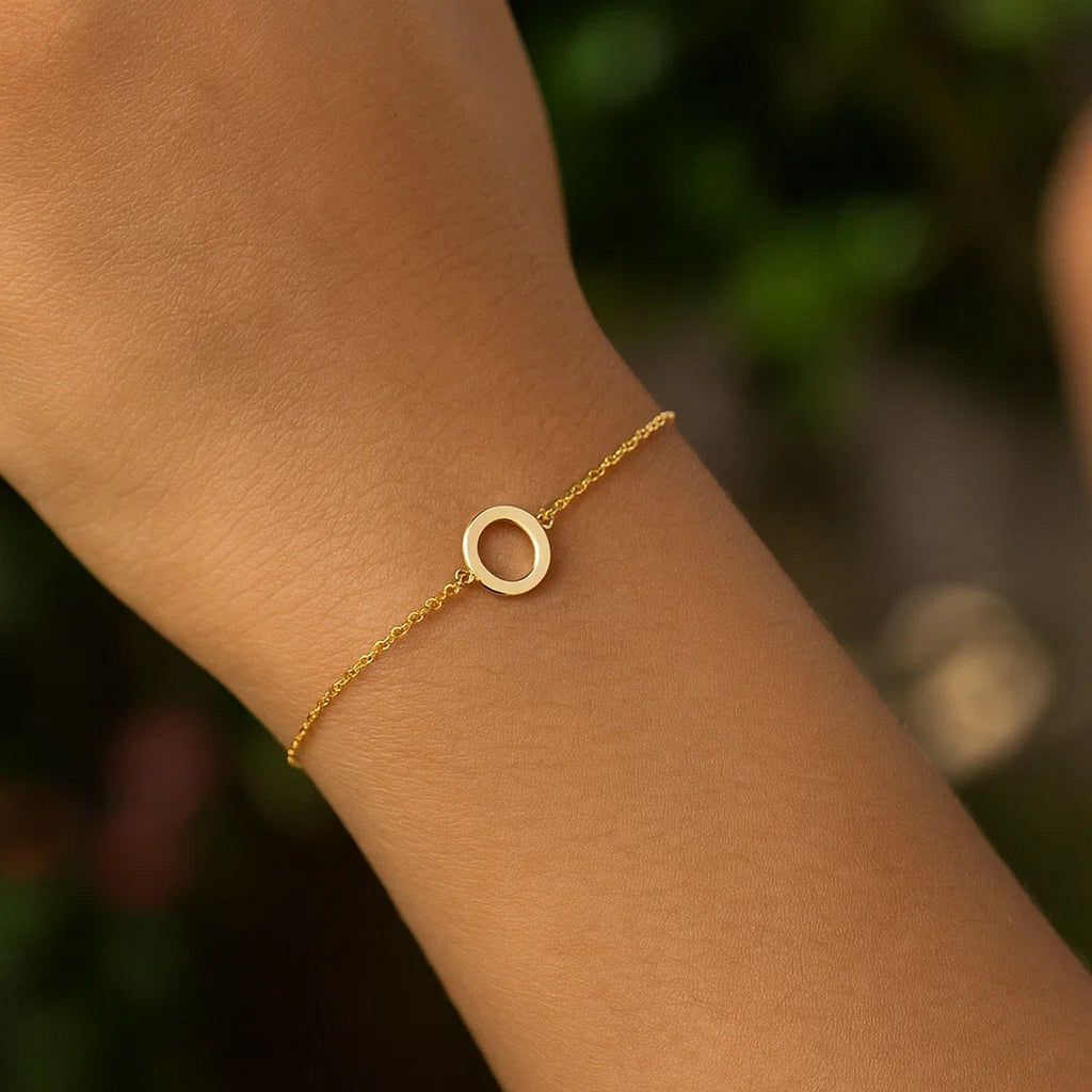 14K Yellow Gold Women's Mini Initial O Bracelet – 7 Inches – 14K Gold