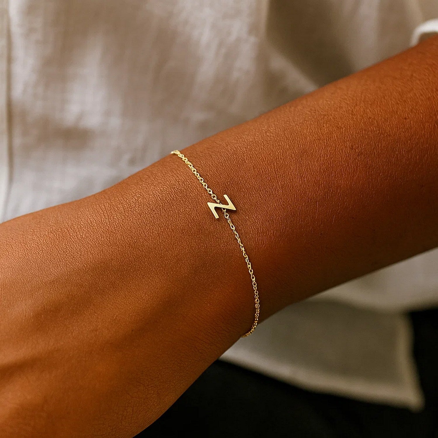 14K Yellow Gold Women's Mini Initial Z Bracelet – 7 Inches – 14K Gold