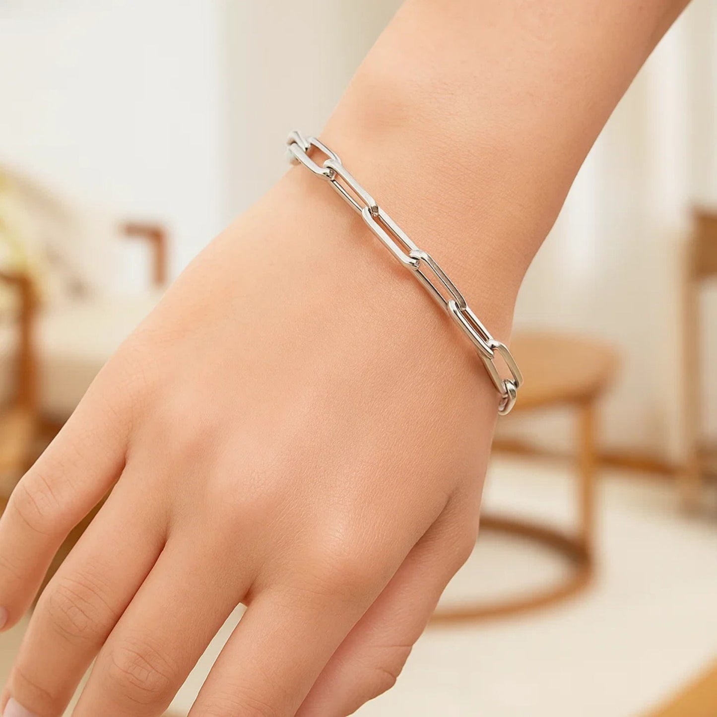 14K White Gold Extra Wide Paperclip Chain Bracelet – 6.10mm, 7.5 Inch