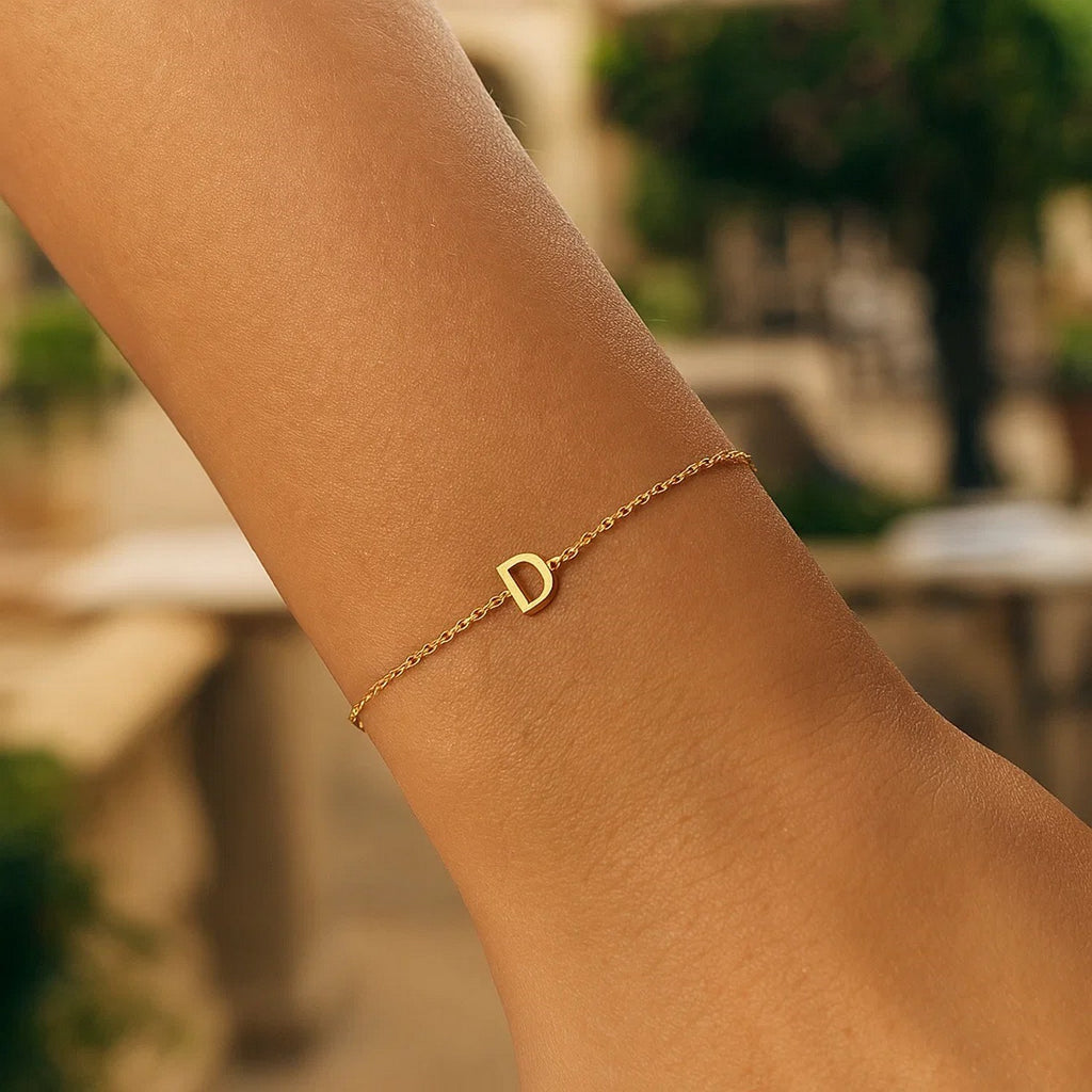 14K Yellow Gold Women's Mini Initial D Bracelet – 7 Inches – 14K Gold