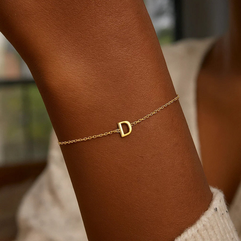 14K Yellow Gold Women's Mini Initial D Bracelet – 7 Inches – 14K Gold