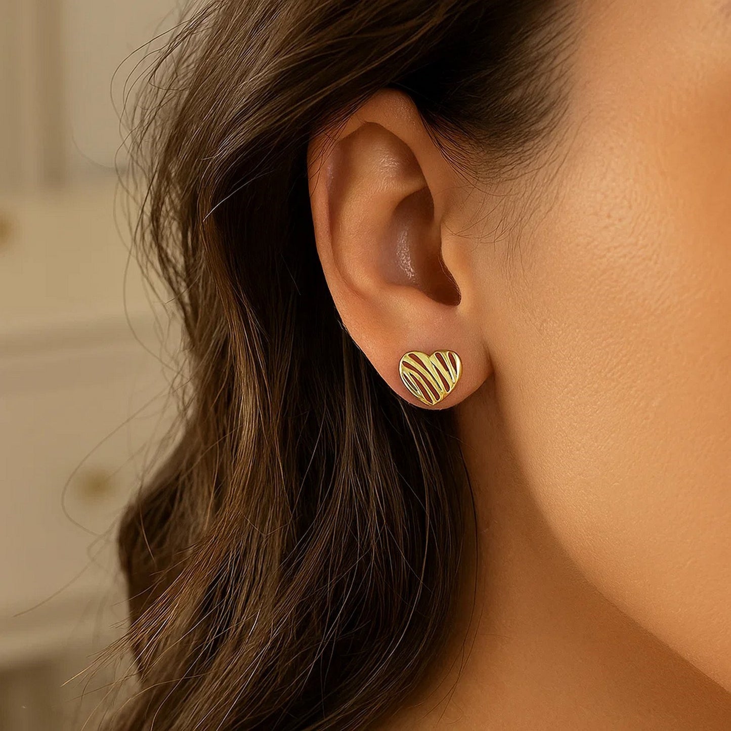 14K Yellow Gold Scribble Heart Stud Earrings