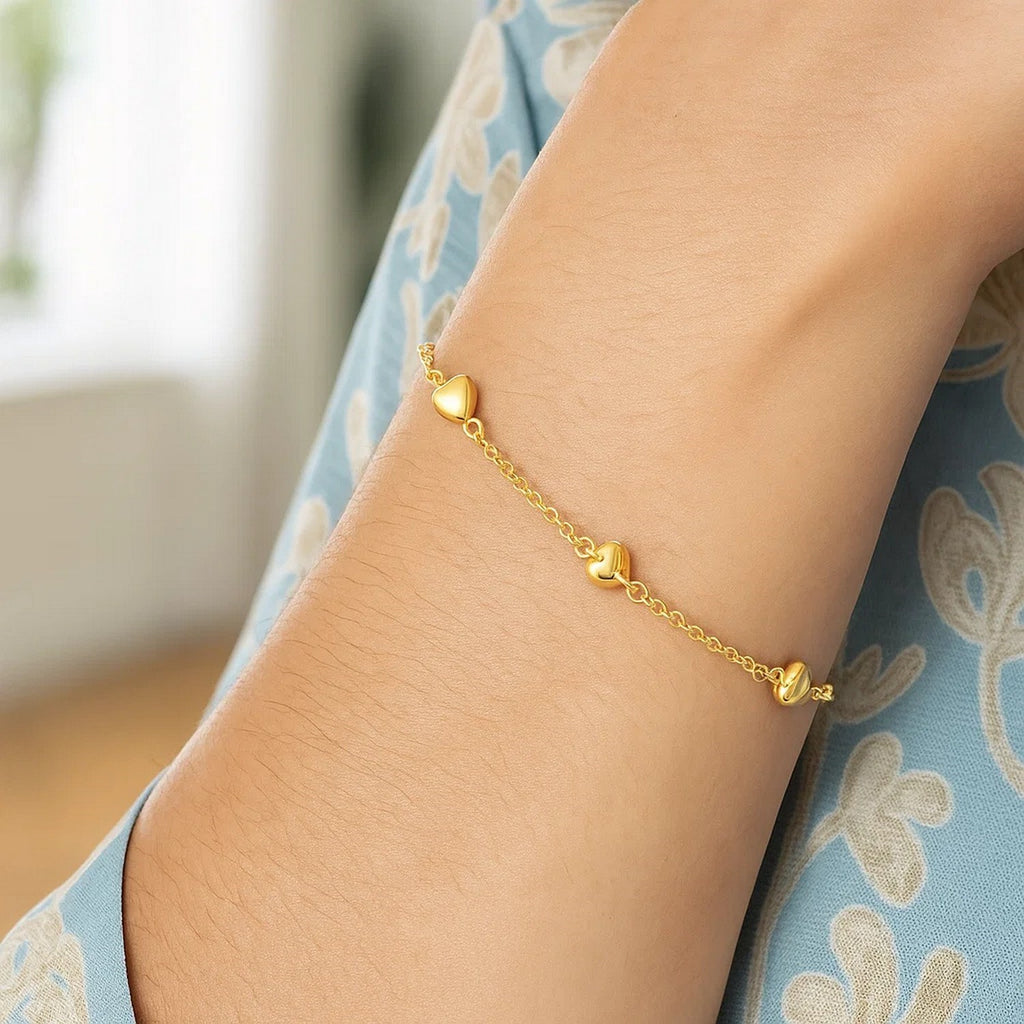 14K Yellow Gold Rolo Chain Bracelet with Puffed Heart Stations (3.30mm)