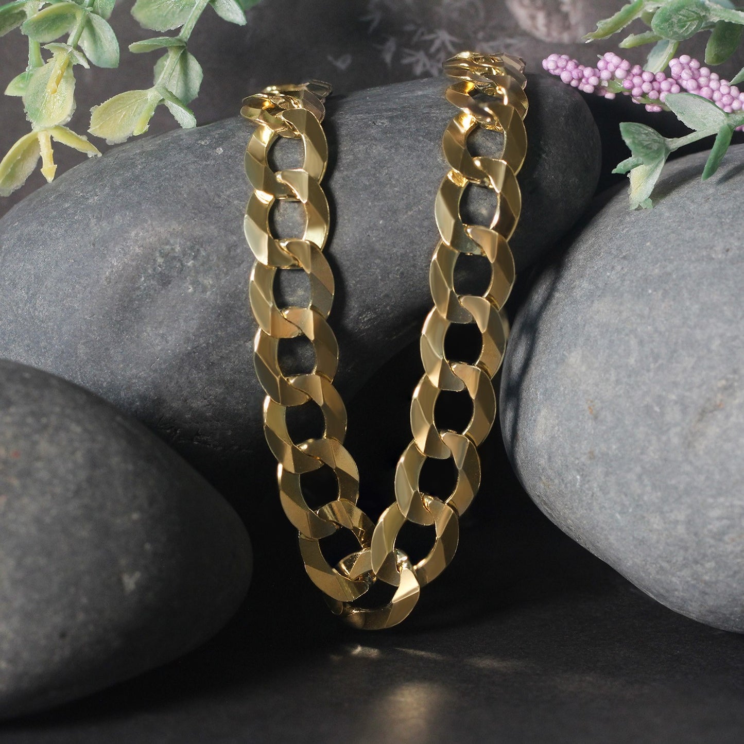 Solid Curb Chain in 14K Yellow Gold (11.23mm)