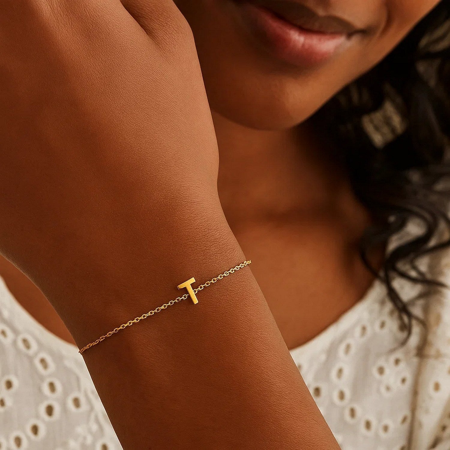 14K Yellow Gold Women's Mini Initial T Bracelet – 7 Inches – 14K Gold