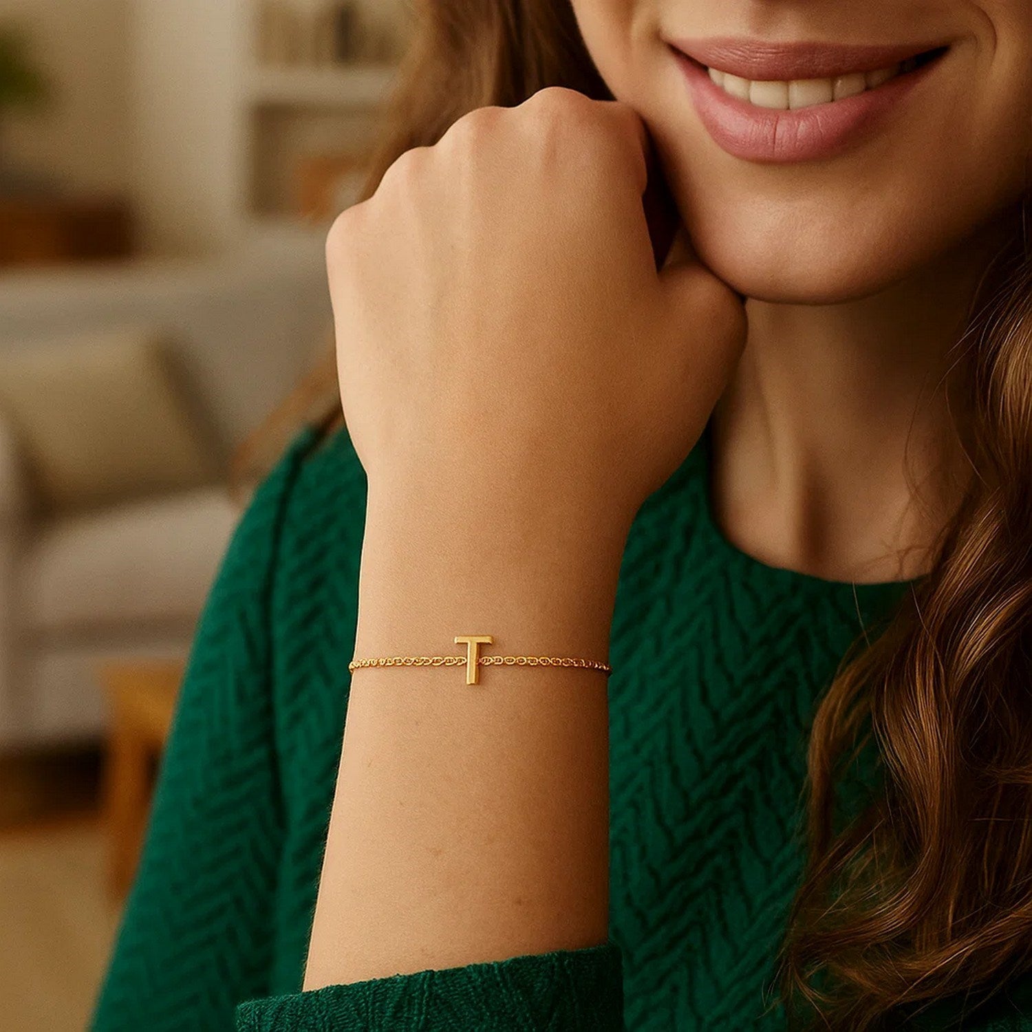 14K Yellow Gold Women's Mini Initial T Bracelet – 7 Inches – 14K Gold