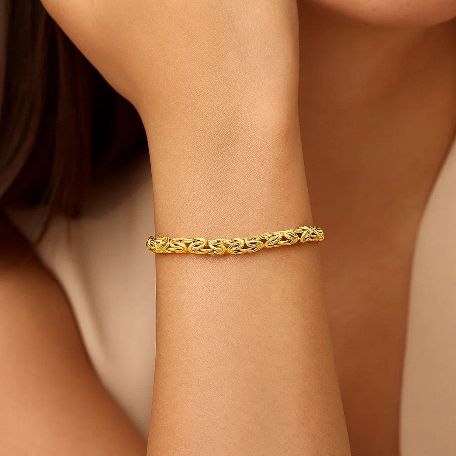 14K Yellow Gold Byzantine Link Bracelet (6.00mm)