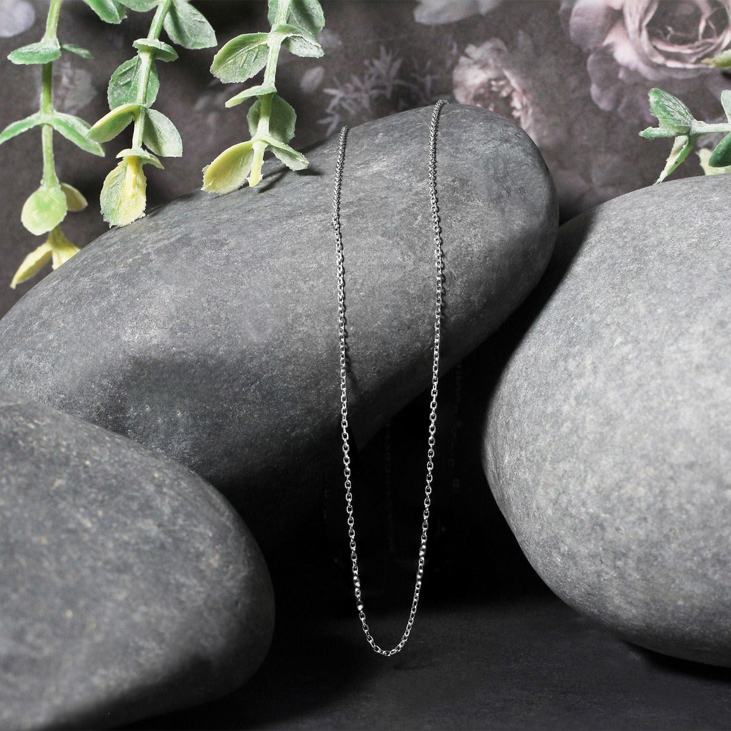 18K White Gold Diamond Cut Cable Link Chain (0.80mm)