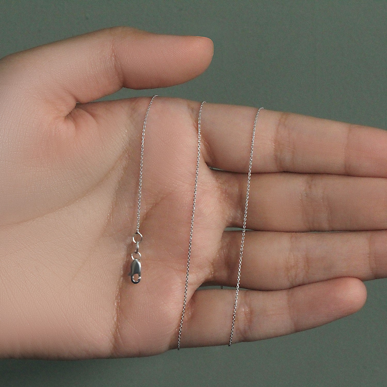 14K White Gold Cable Link Chain Necklace (0.50 mm) – 18"