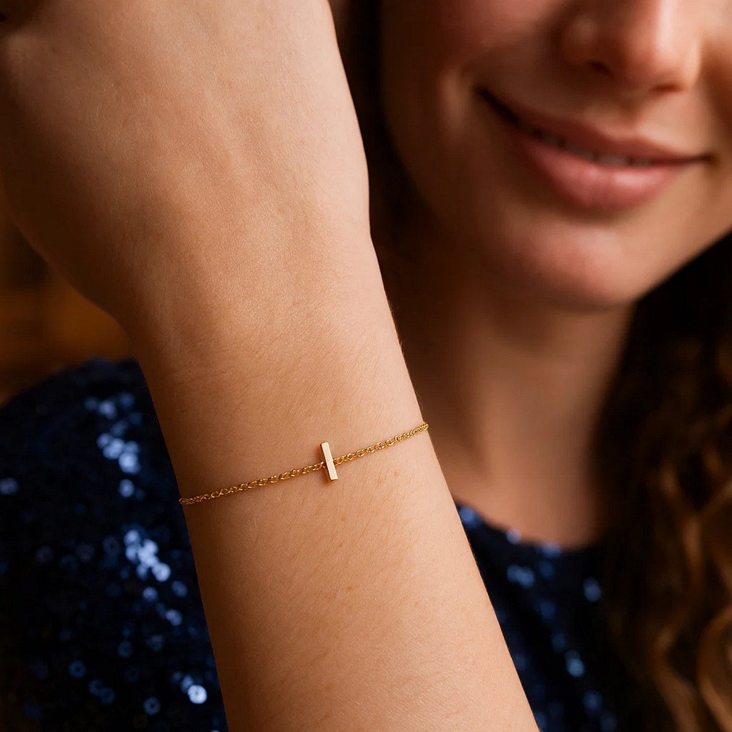 14K Yellow Gold Women's Mini Initial I Bracelet – 7 Inches – 14K Gold