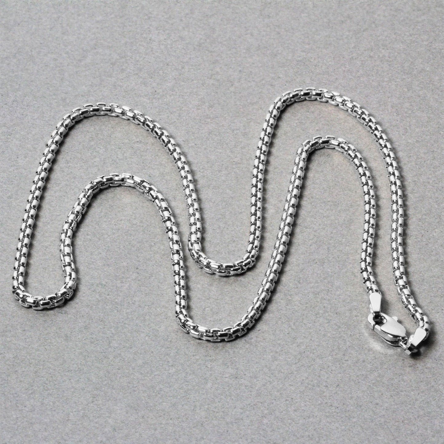 14K White Gold Solid Round Box Chain (2.50mm)
