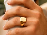 14K Yellow Gold Polished Rectangular Signet Ring